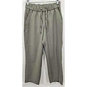 Lululemon Womens Crop Pant On The Fly Drawstring Pockets Grey Sage Casual Sz 4